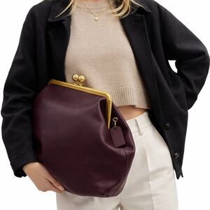 NWT Coach Kisslock clutch Bag limited edition Runway  Leather plum -blackcurrant